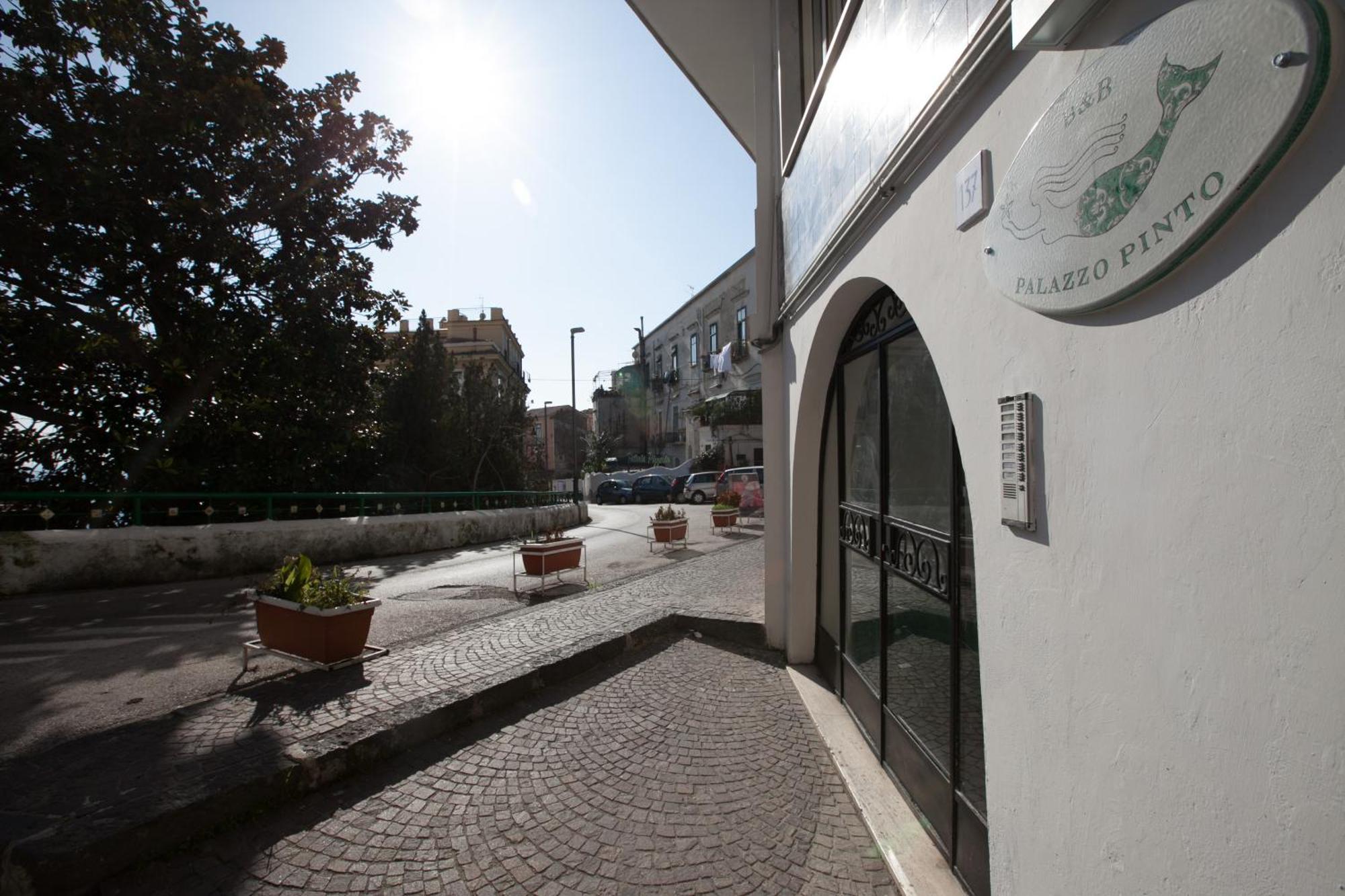 B&B Palazzo Pinto Vietri sul Mare Exterior photo